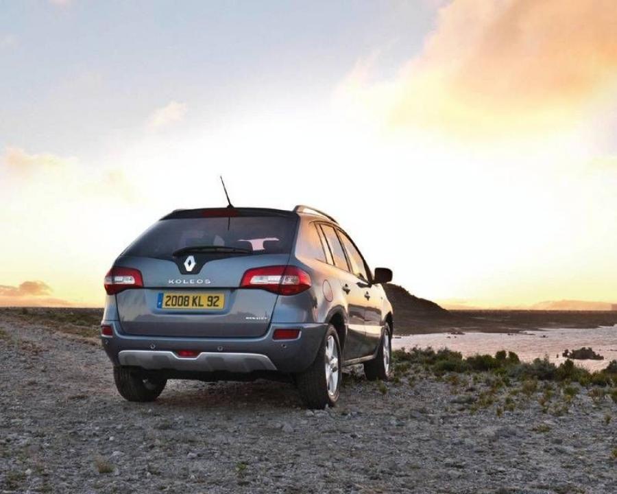  Renault Koleos 2008 года  (фото 136 из 188)